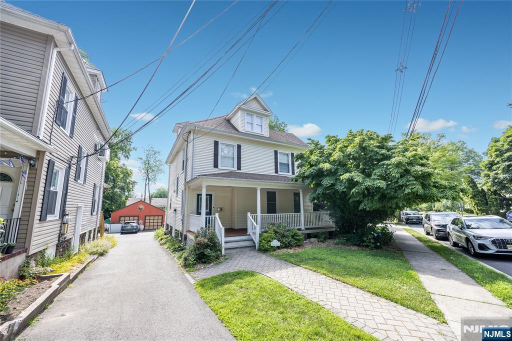 197 Union Street Property Photo 1