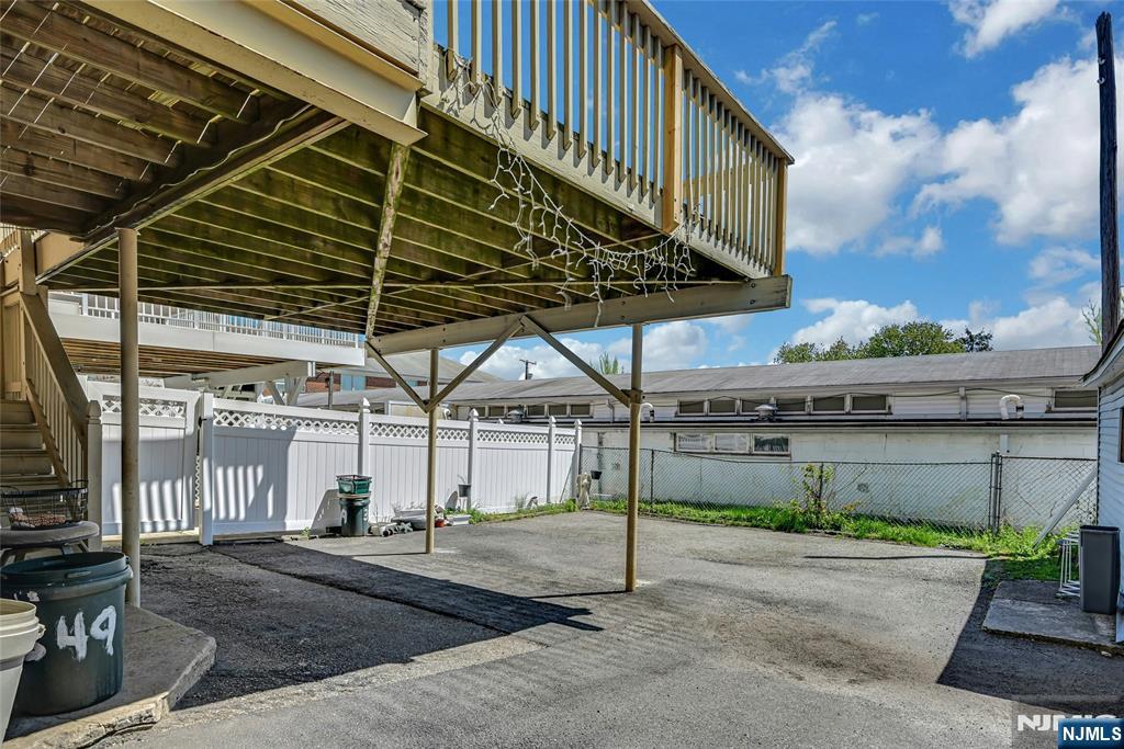 349 Undercliff Avenue Property Photo 22