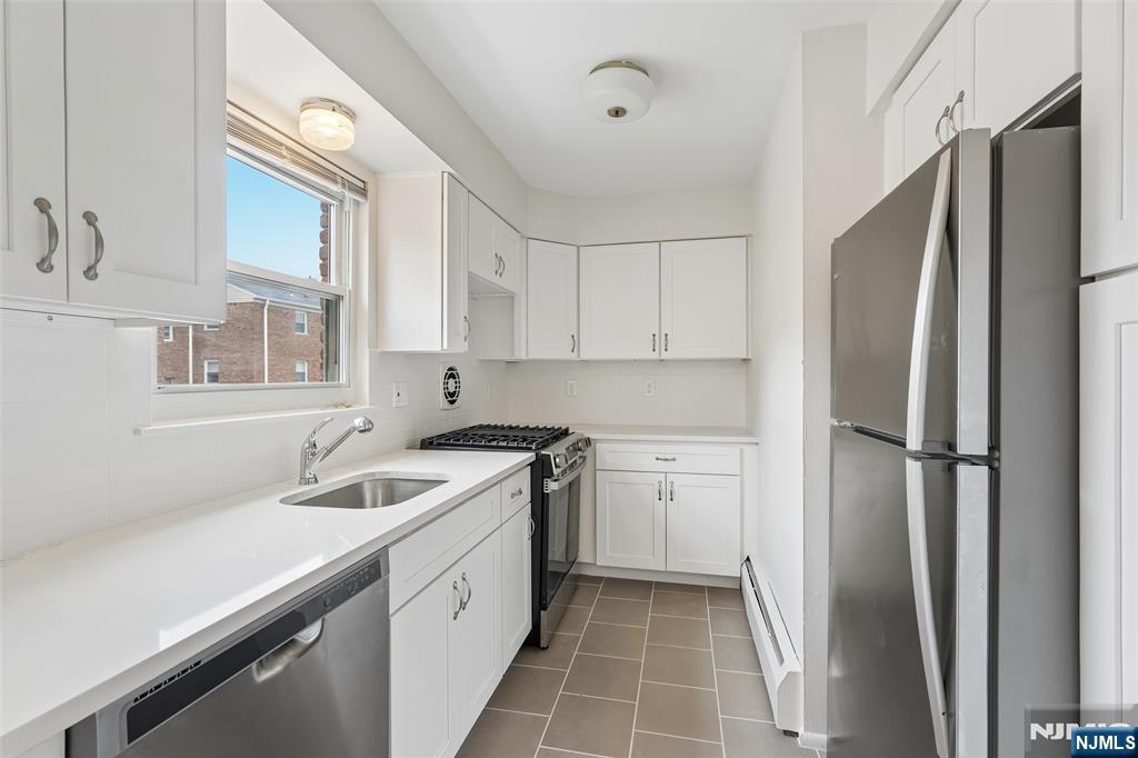 79 Roseland Avenue 73 Property Photo 11