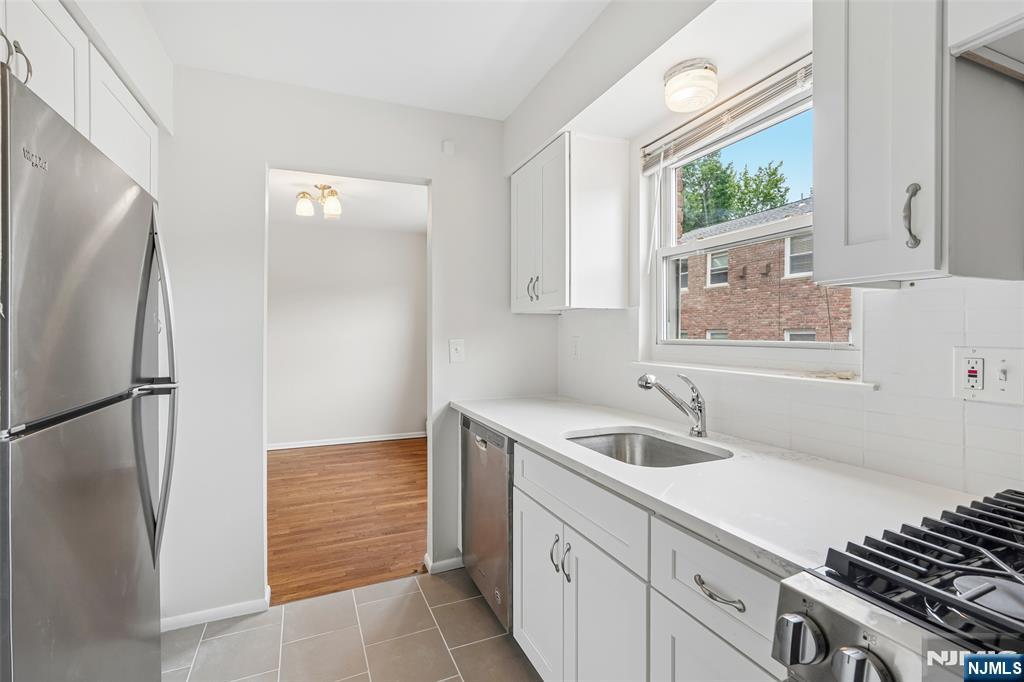 79 Roseland Avenue 73 Property Photo 12