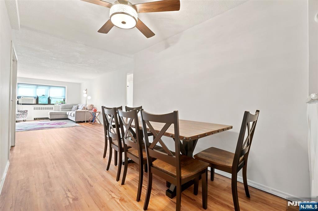 208 Anderson Street N6b Property Photo 5
