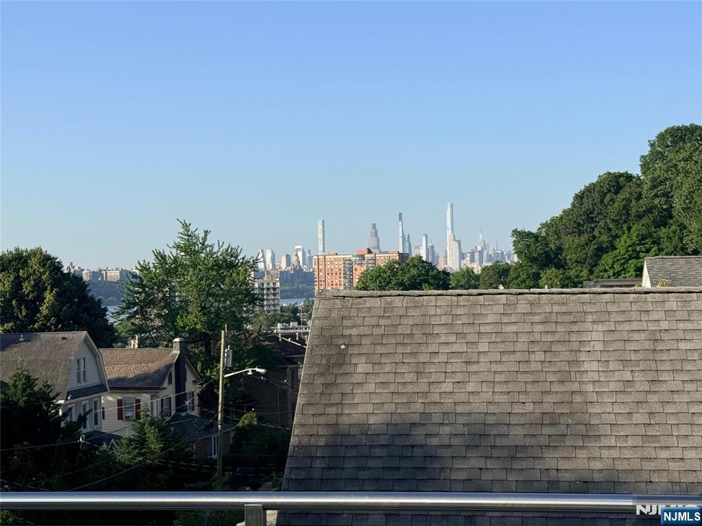 36 Myrtle Avenue A Property Photo 4