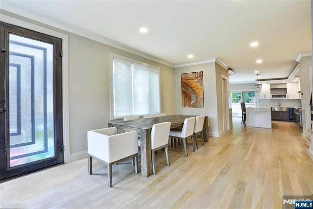 36 Myrtle Avenue A Property Photo 7