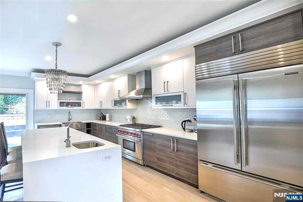 36 Myrtle Avenue A Property Photo 9