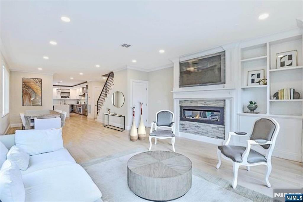 36 Myrtle Avenue A Property Photo 18