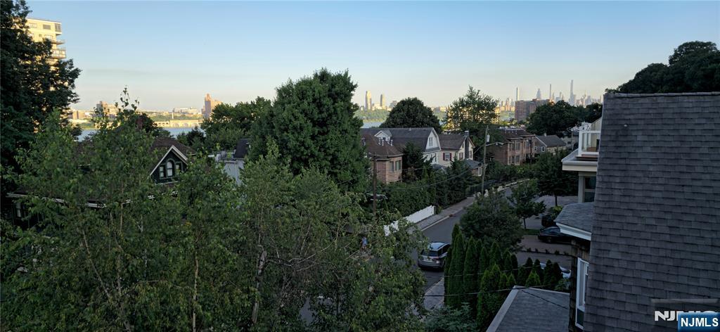36 Myrtle Avenue A Property Photo 24