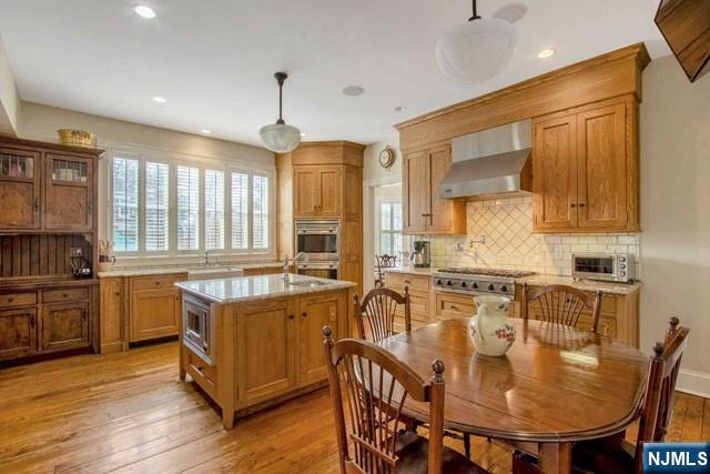 89 Dwight Place Property Photo 22