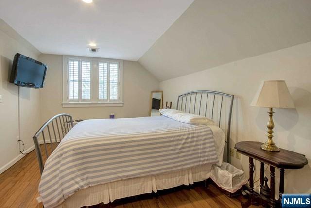 89 Dwight Place Property Photo 32