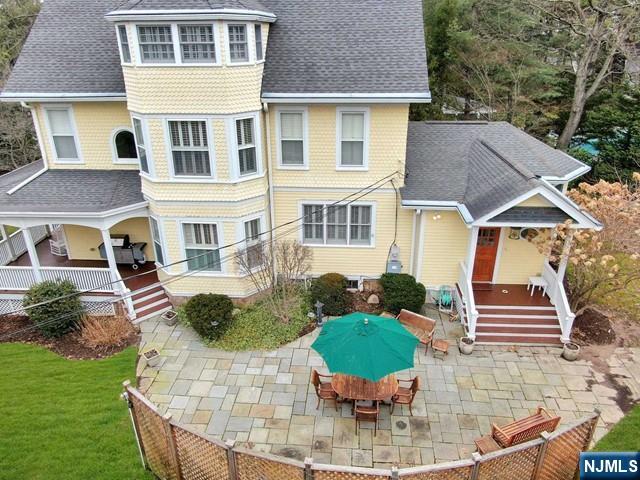 89 Dwight Place Property Photo 36
