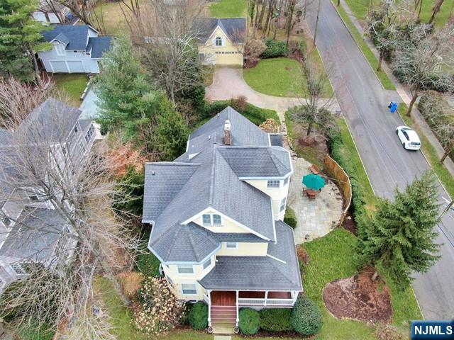 89 Dwight Place Property Photo 45
