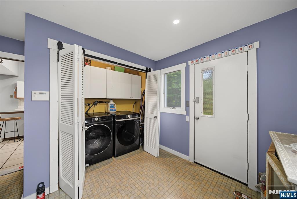 4 Skytop Drive Property Photo 29