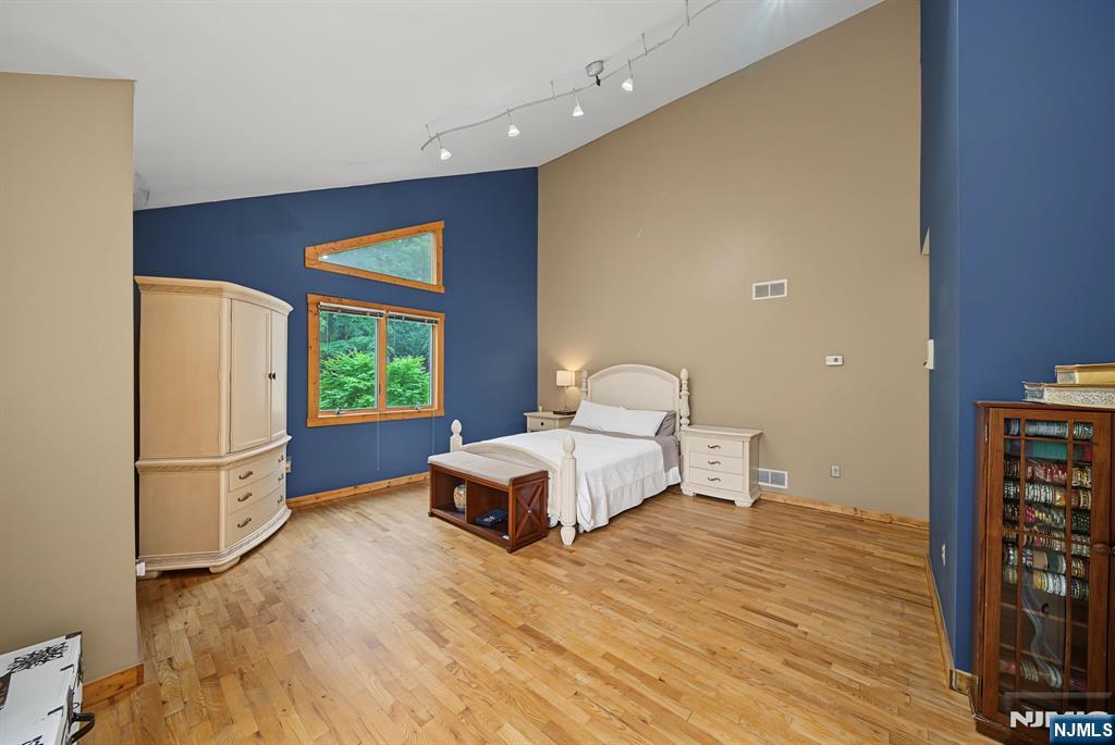 4 Skytop Drive Property Photo 30