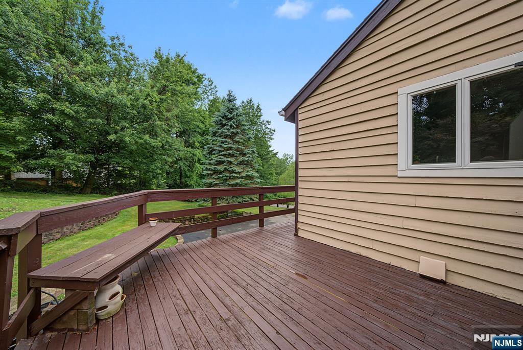 4 Skytop Drive Property Photo 44