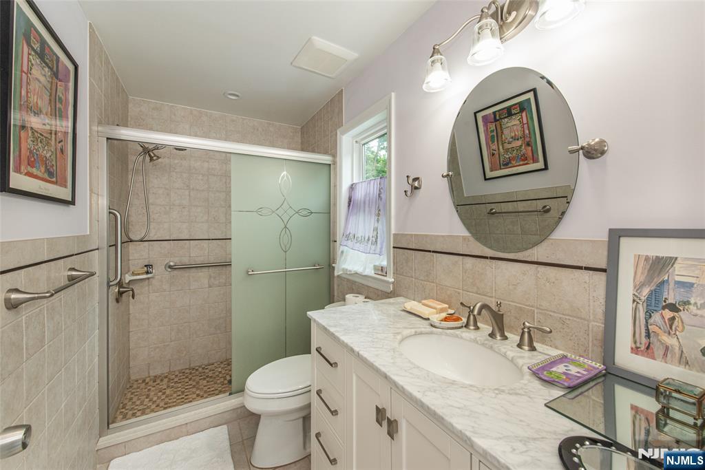253 Merrison Street Property Photo 12