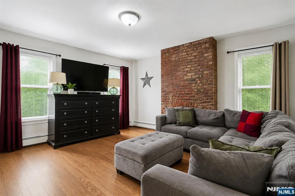 70 Elm Street Property Photo 15