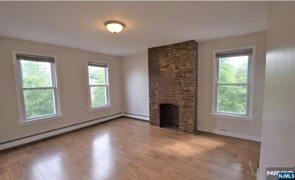 70 Elm Street Property Photo 16