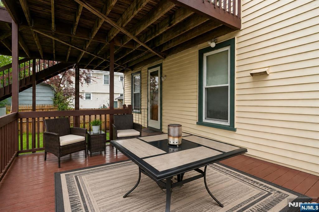 70 Elm Street Property Photo 39