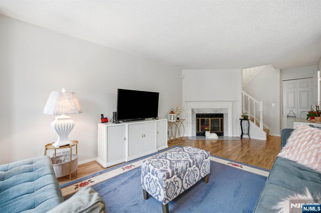 1204 Sycamore Lane Property Photo 6