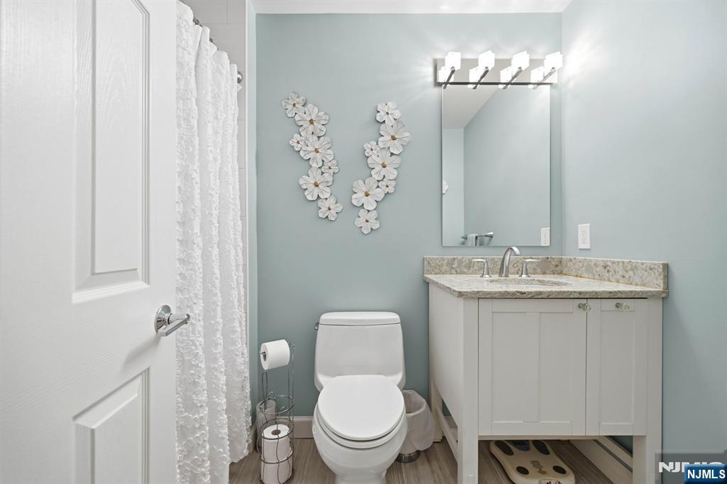 1204 Sycamore Lane Property Photo 8