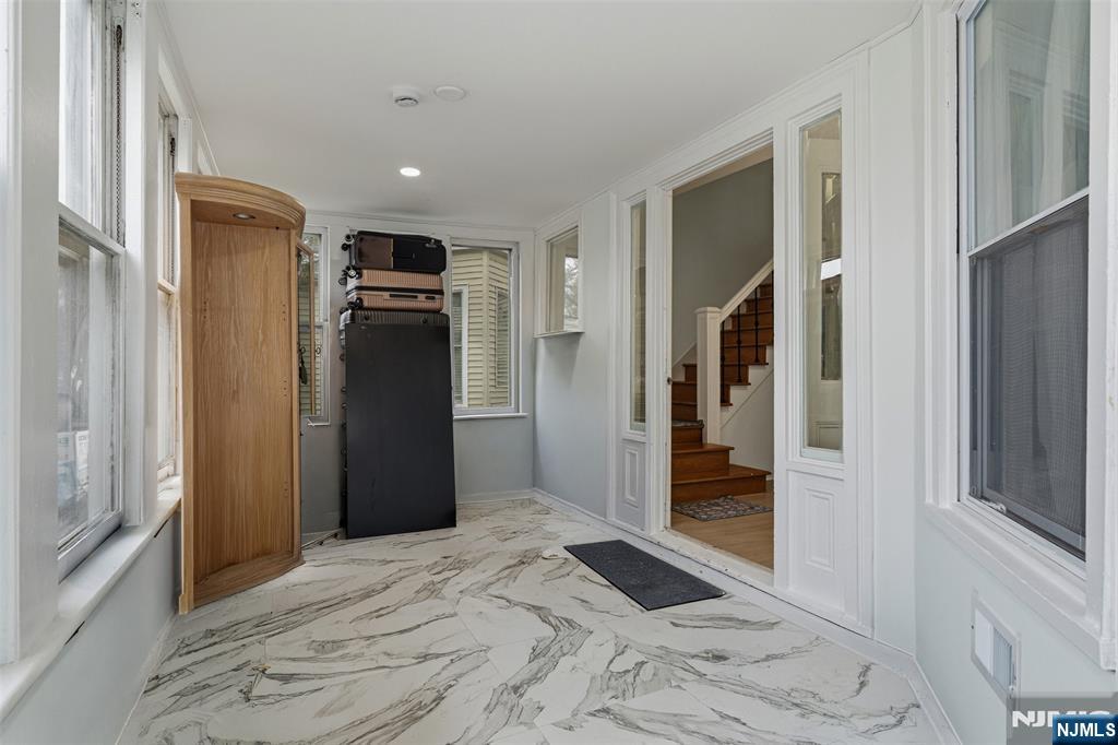 287 Crooks Avenue Property Photo 3