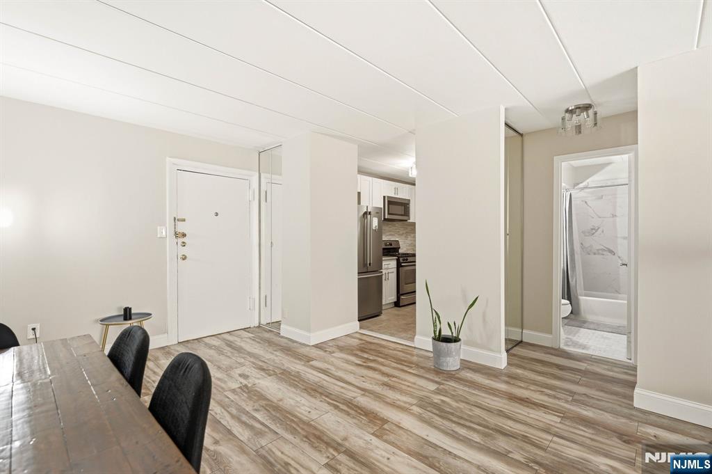 25 Jefferson Street 2f Property Photo 13