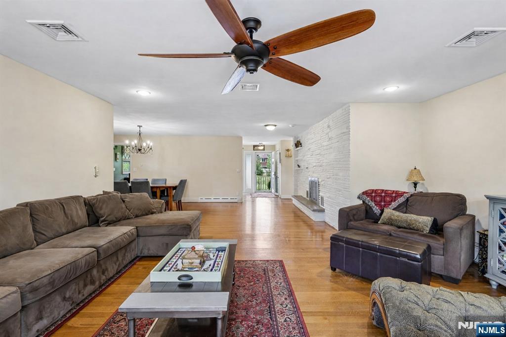 695 Berdan Avenue Property Photo 11
