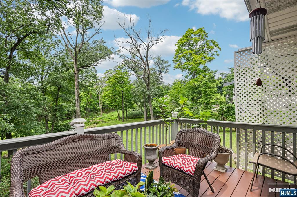 695 Berdan Avenue Property Photo 13