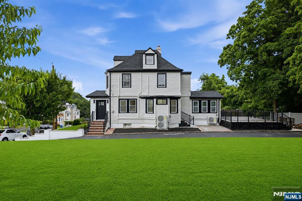 7 Virginia Avenue Property Photo 2