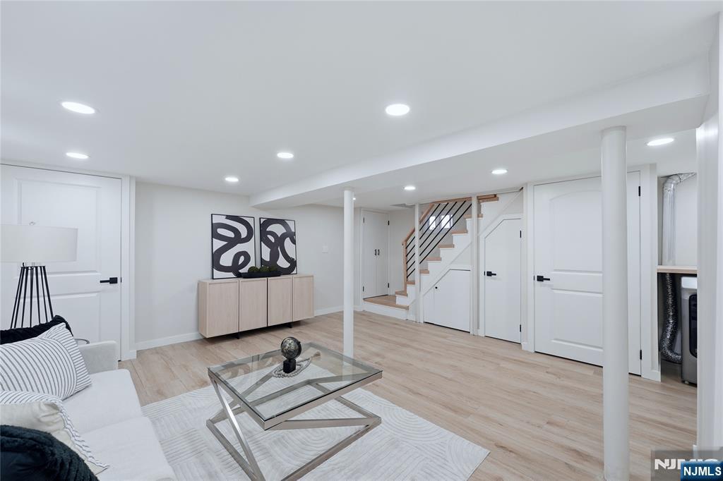 7 Virginia Avenue Property Photo 26