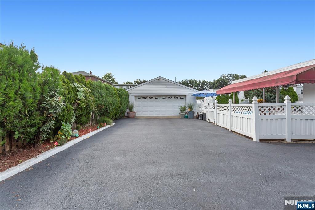 2 Martha Avenue Property Photo 4