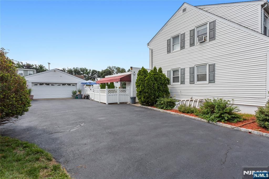 2 Martha Avenue Property Photo 5