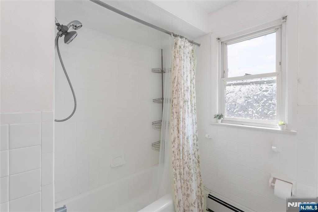 2 Martha Avenue Property Photo 33