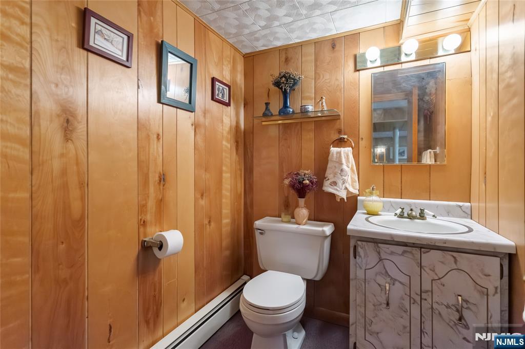 2 Martha Avenue Property Photo 40