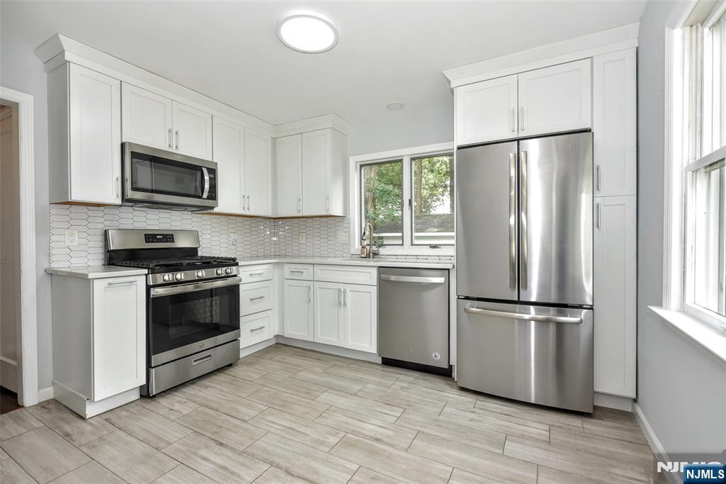 72 Ridgewald Avenue Property Photo 8