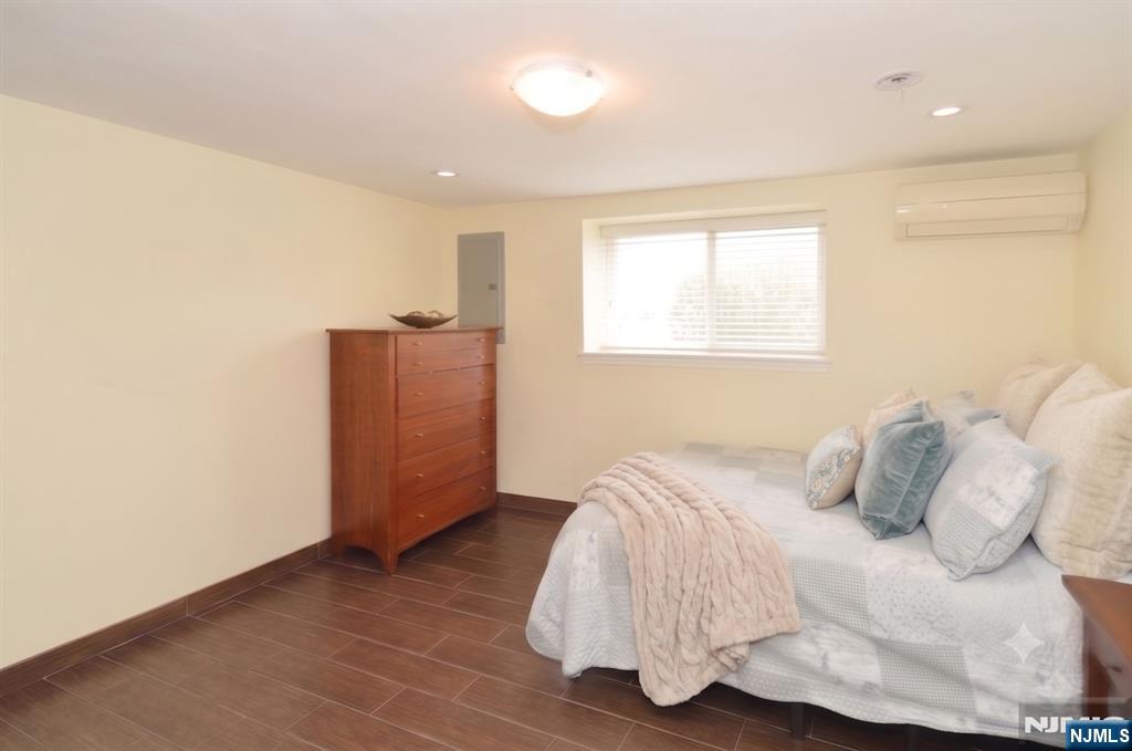 115 Marshall Avenue Property Photo 22