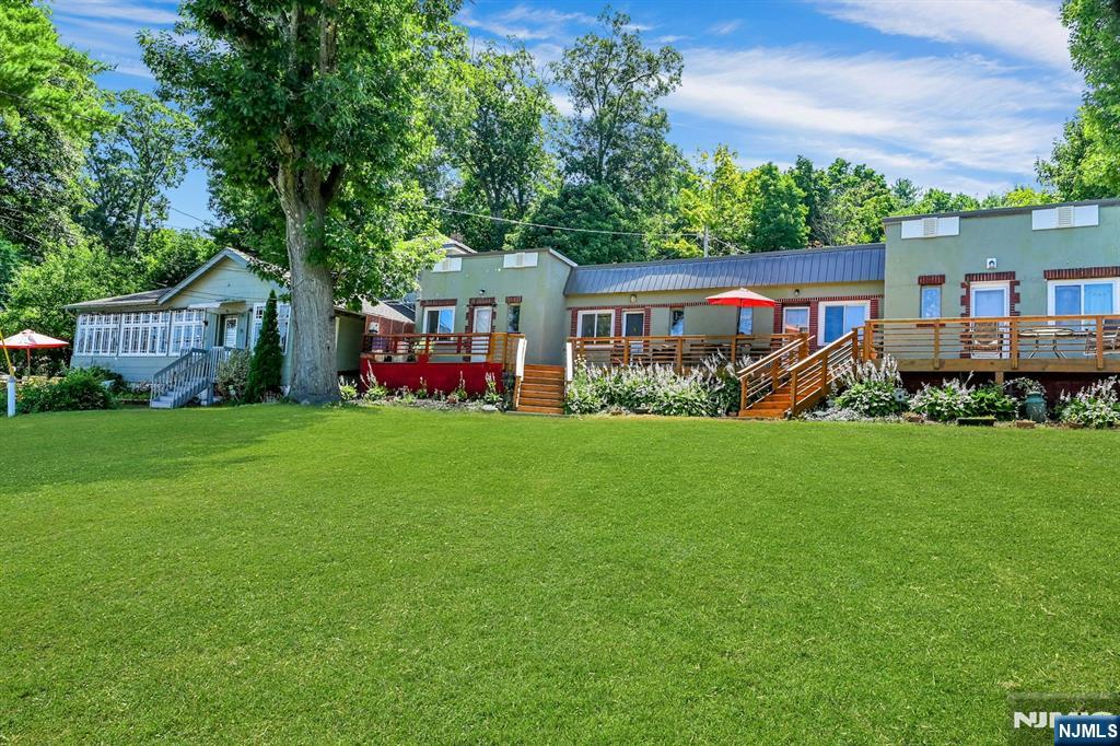 52 Sterling Road Property Photo 6