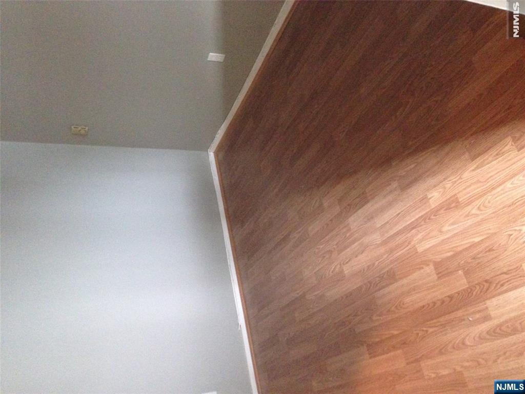 52 Sterling Road Property Photo 19