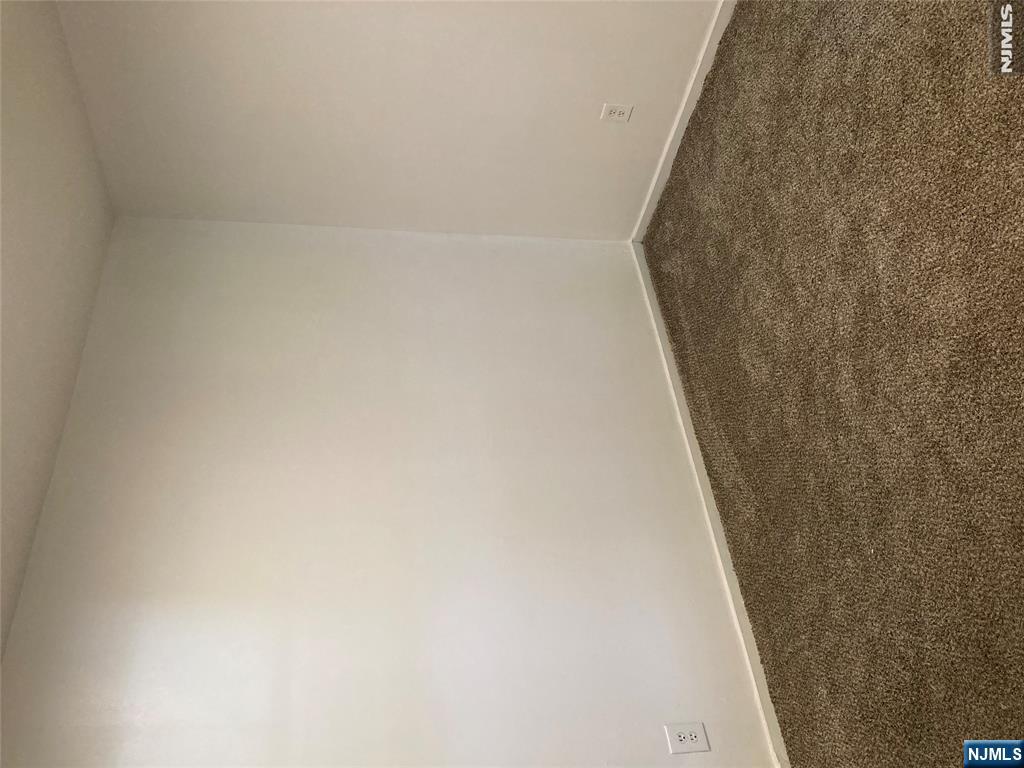 52 Sterling Road Property Photo 23