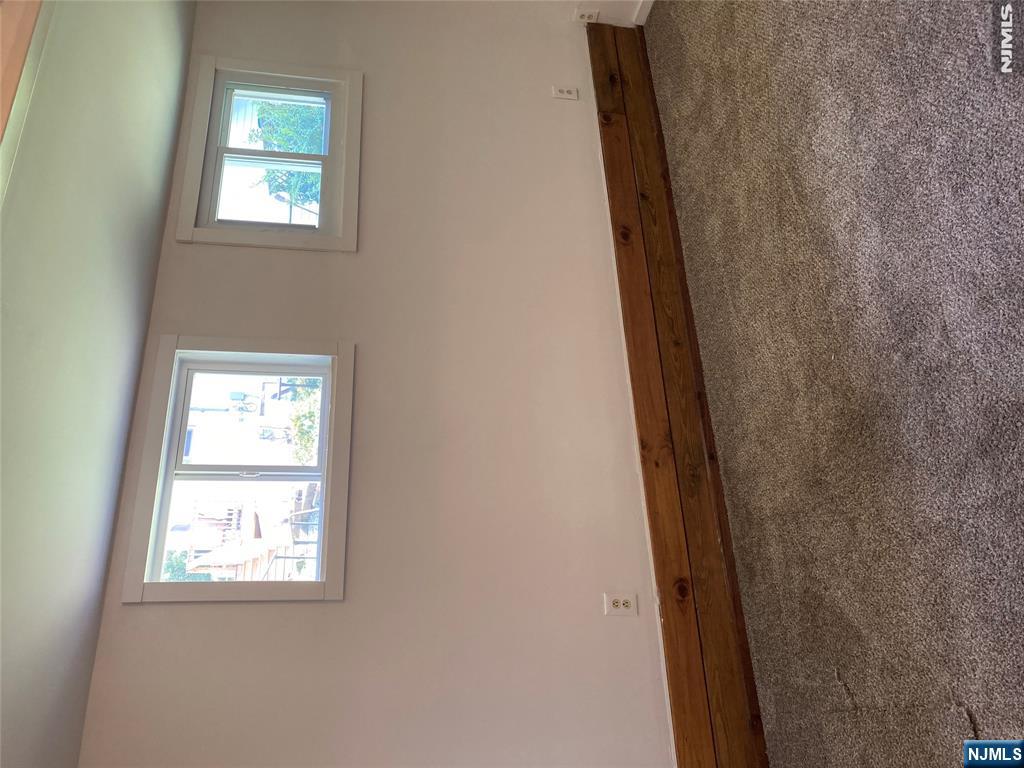 52 Sterling Road Property Photo 24