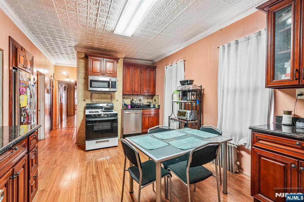 174 Jasper Street Property Photo 10