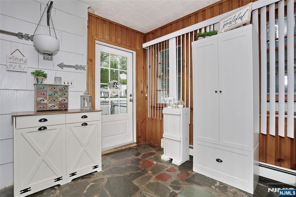 137 Manhattan Avenue Property Photo 18