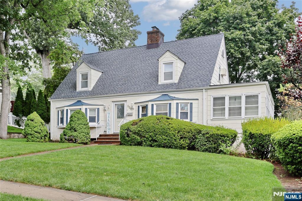 137 Manhattan Avenue Property Photo 47