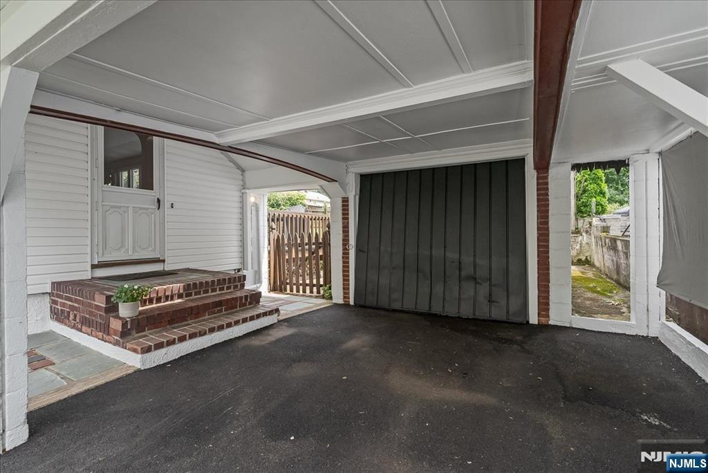 189 Mineral Spring Property Photo 28