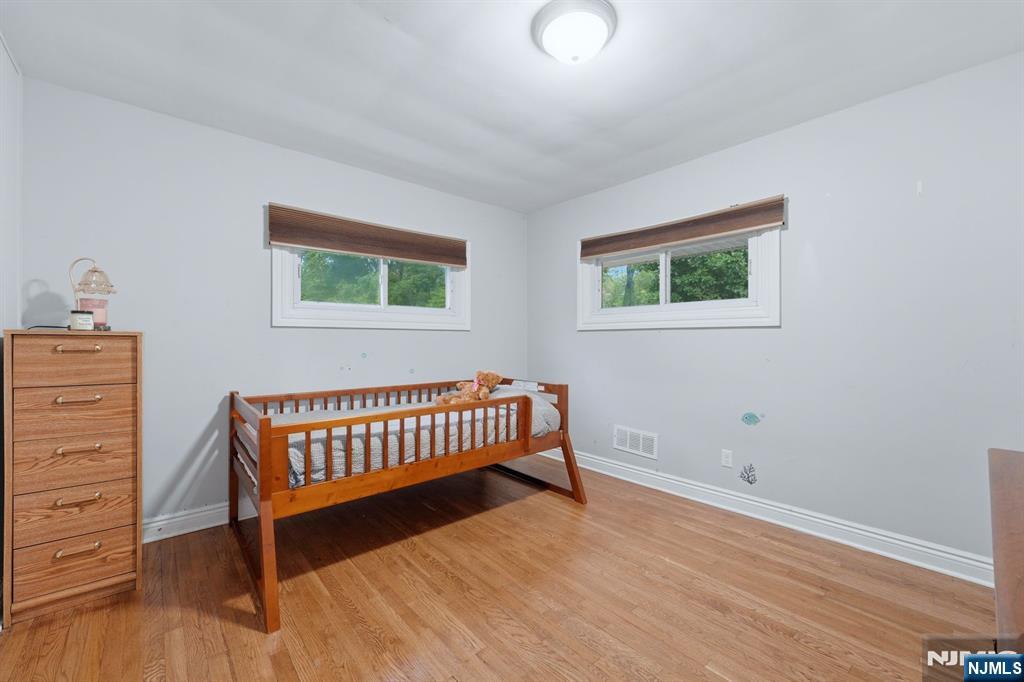 105 Winthrop Road Property Photo 22