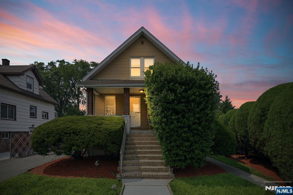 12 Columbus Avenue Property Photo 2