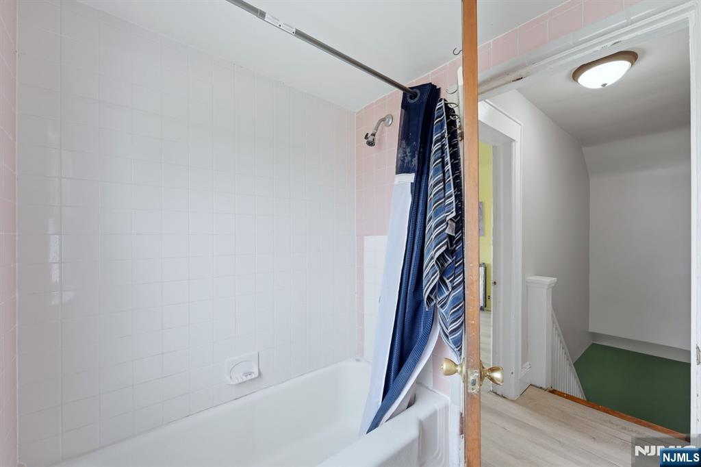 12 Columbus Avenue Property Photo 23