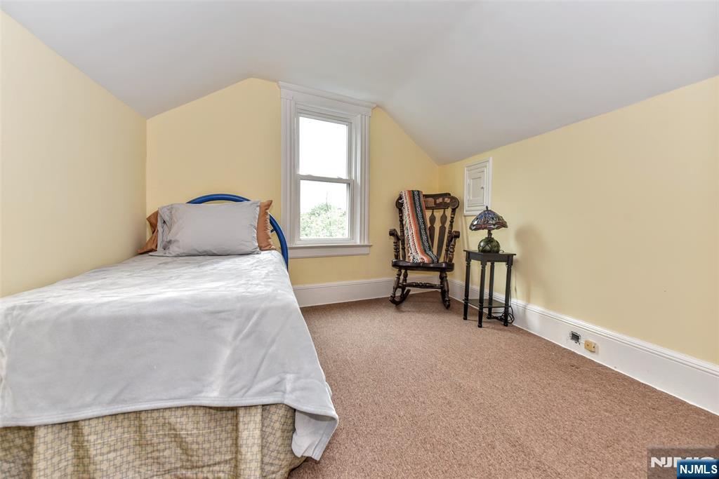 7 Lafayette Place Property Photo 19
