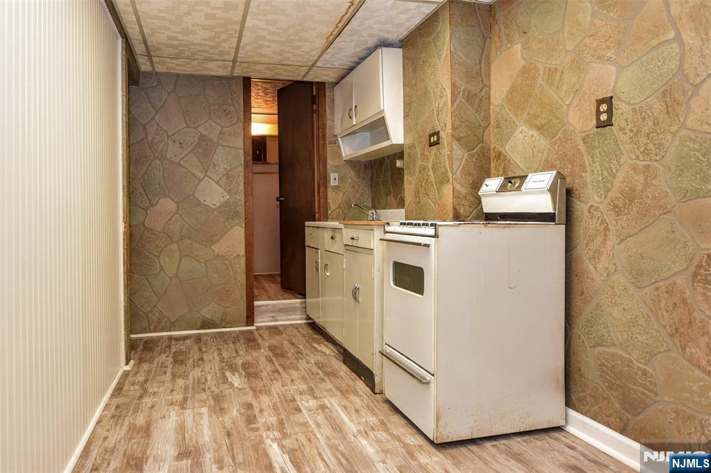 7 Lafayette Place Property Photo 25
