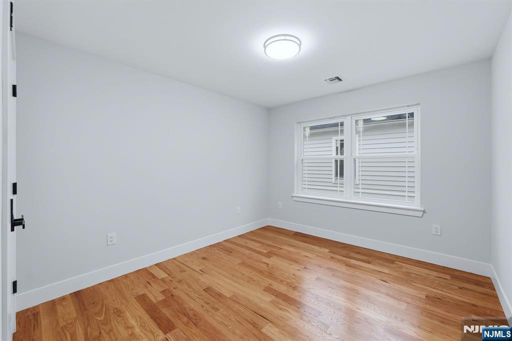 219 S Burnett Street Property Photo 13
