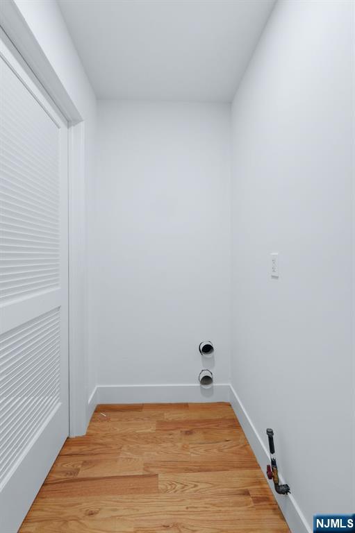 219 S Burnett Street Property Photo 16